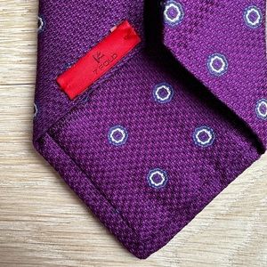Incredible, thick Isaia 7 Fold Hand Made in Italy tie - Timeless Purple